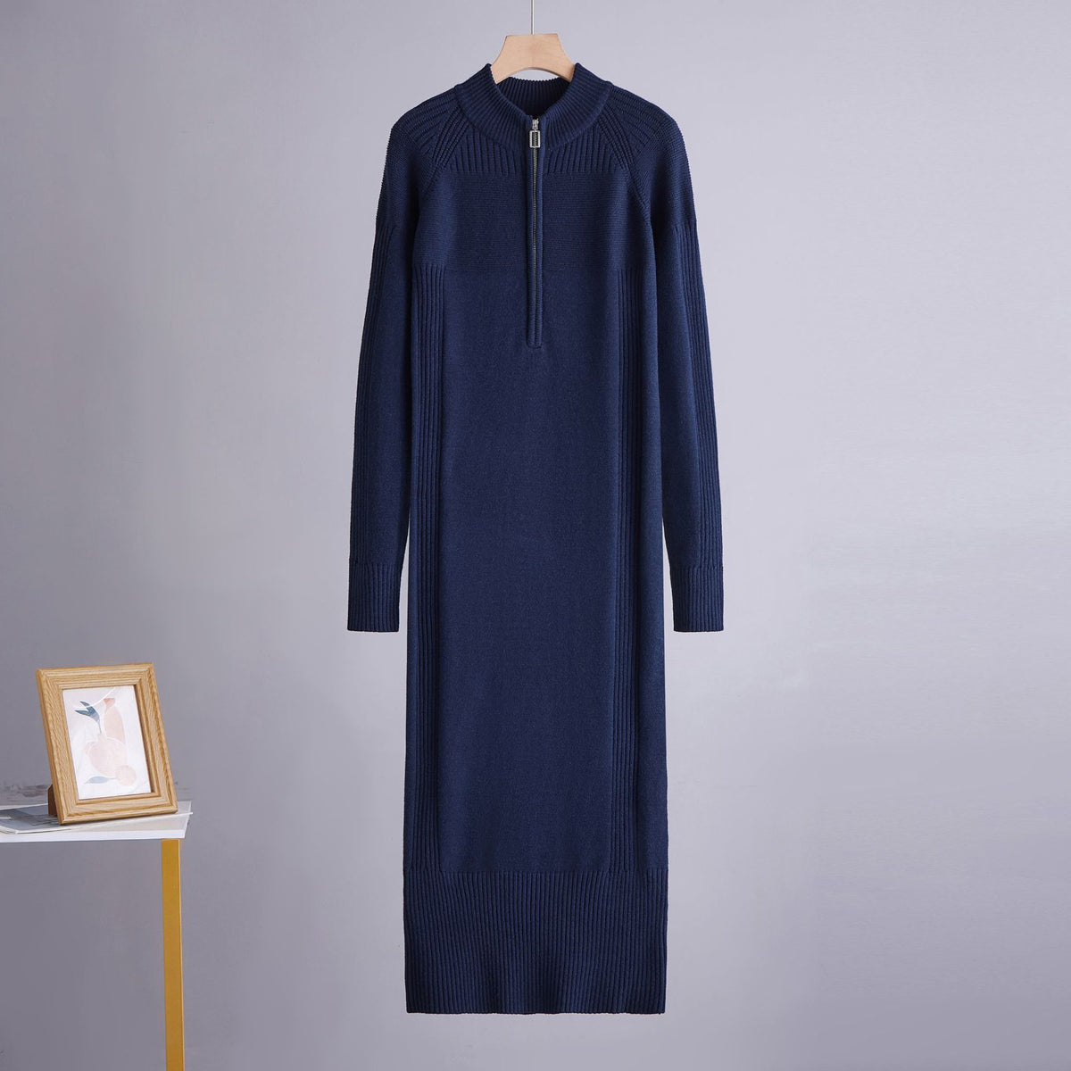 Half zip half high neck mid length skirt