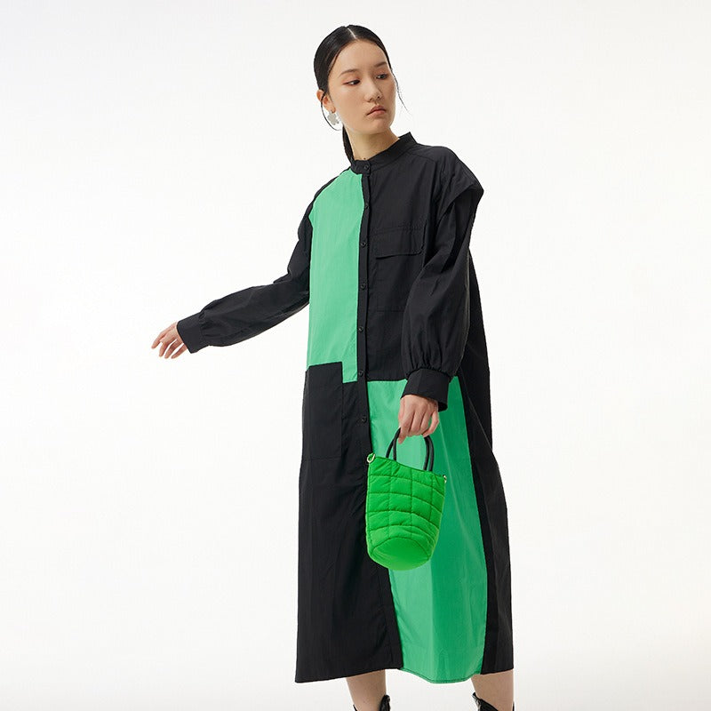 Women's dress with contrasting colors