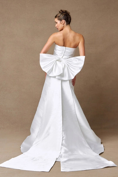 Elegant Wedding Dress Simple Design