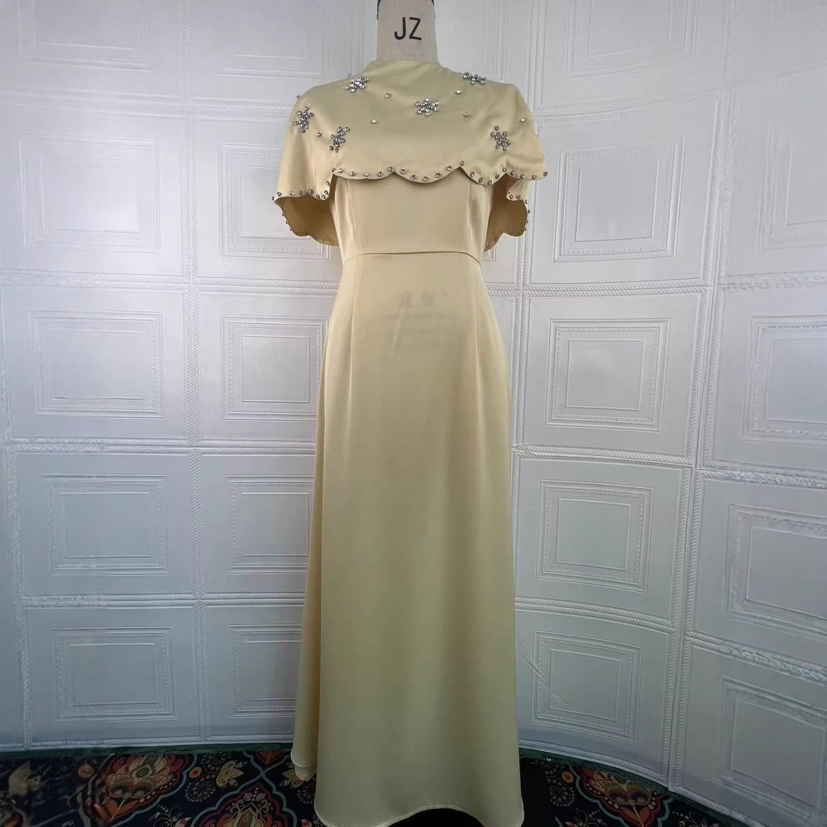 Elegant and Graceful Long Sleeve Fitted Long Dress for Women
