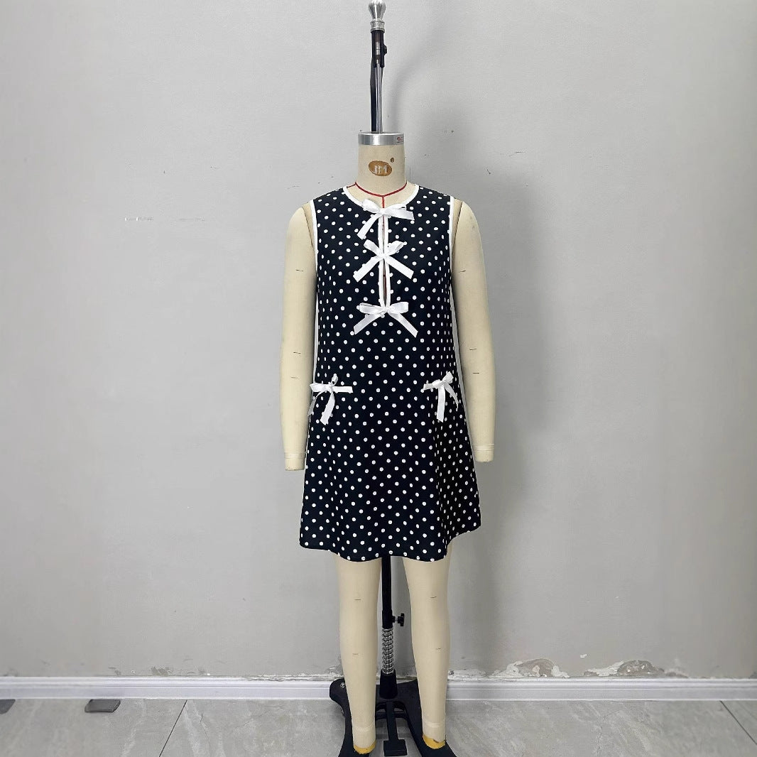 Wave pattern sleeveless dress