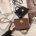 Single shoulder crossbody handbag