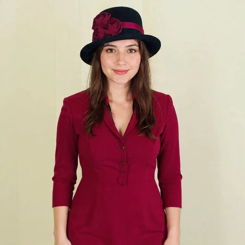 Black 1920s Cloche Hat
