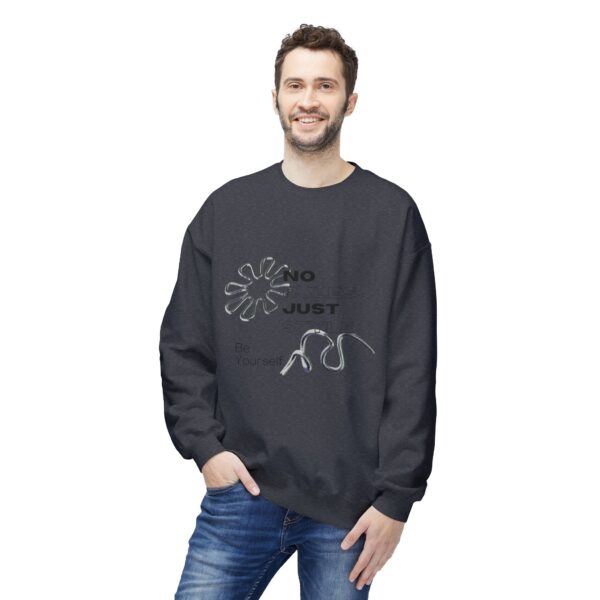 Unisex Midweight Softstyle Fleece Crewneck Sweatshirt - Image 5