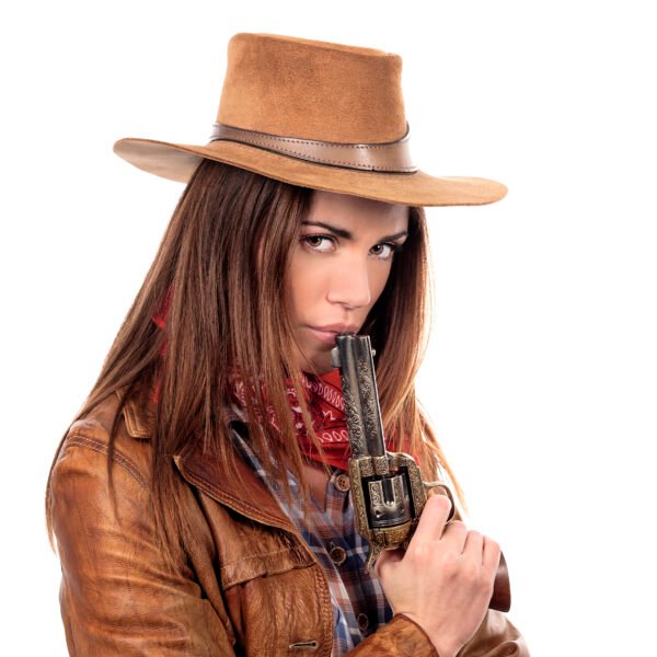 brown cowgirl hat – western style elegance for confident women