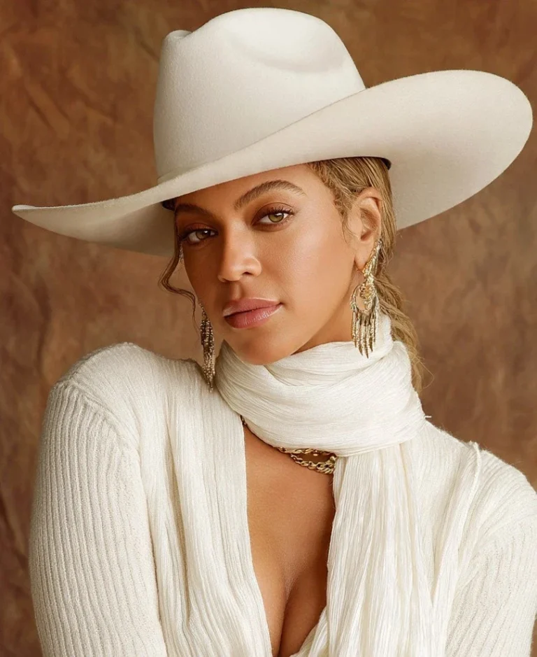 “Celebrity-inspired Beyoncé cowboy hat in trendy western look”