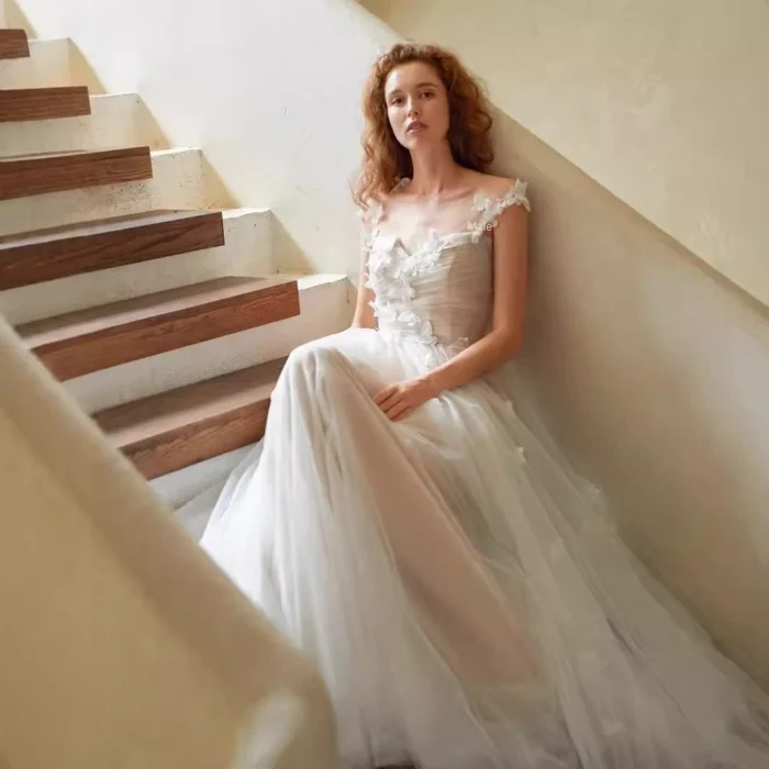 Minimalist A line wedding dress with smooth fabric and classic bridal shape