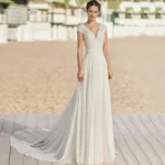 Vintage Vera Wang wedding dress with lace detailing and elegant bridal silhouette