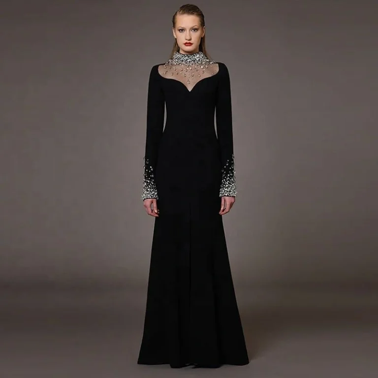 Black wedding dress for bride with elegant lace design and flowing silhouette