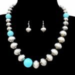 Navajo and Turquoise Beads Collar Necklace - Image 2