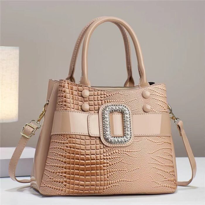 Lizard patterned single shoulder diagonal cross bag - Image 6
