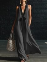 V-neck Strapless Sleeveless Resort-Style Long Simple Elegant Dress - Image 10