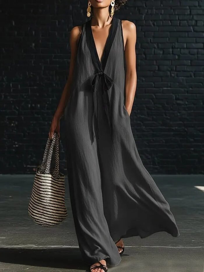 V-neck Strapless Sleeveless Resort-Style Long Simple Elegant Dress - Image 10