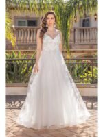 Starlight Shimmer Ballgown in off white