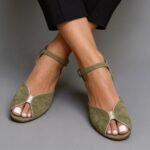 Casual flat bottomed fish mouth solid color suede women's sandals - Image 5