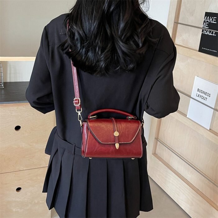 Crossbody small square bag - Image 4