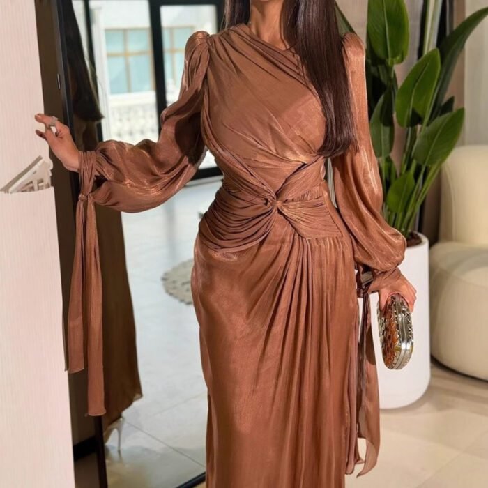 Wrinkled Ribbon Shiny Evening Dress - Image 2
