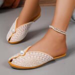 Covered-toe Half Slippers Women Versatile Flat Heel Trendy Pearl Slippers for Outdoor Wear - Image 4