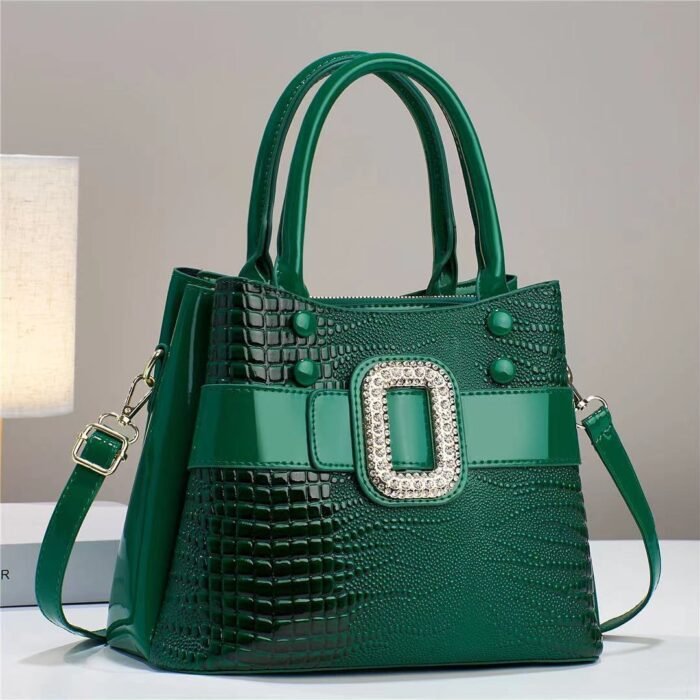 Lizard patterned single shoulder diagonal cross bag - Image 2