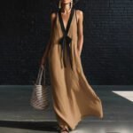 V-neck Strapless Sleeveless Resort-Style Long Simple Elegant Dress - Image 4